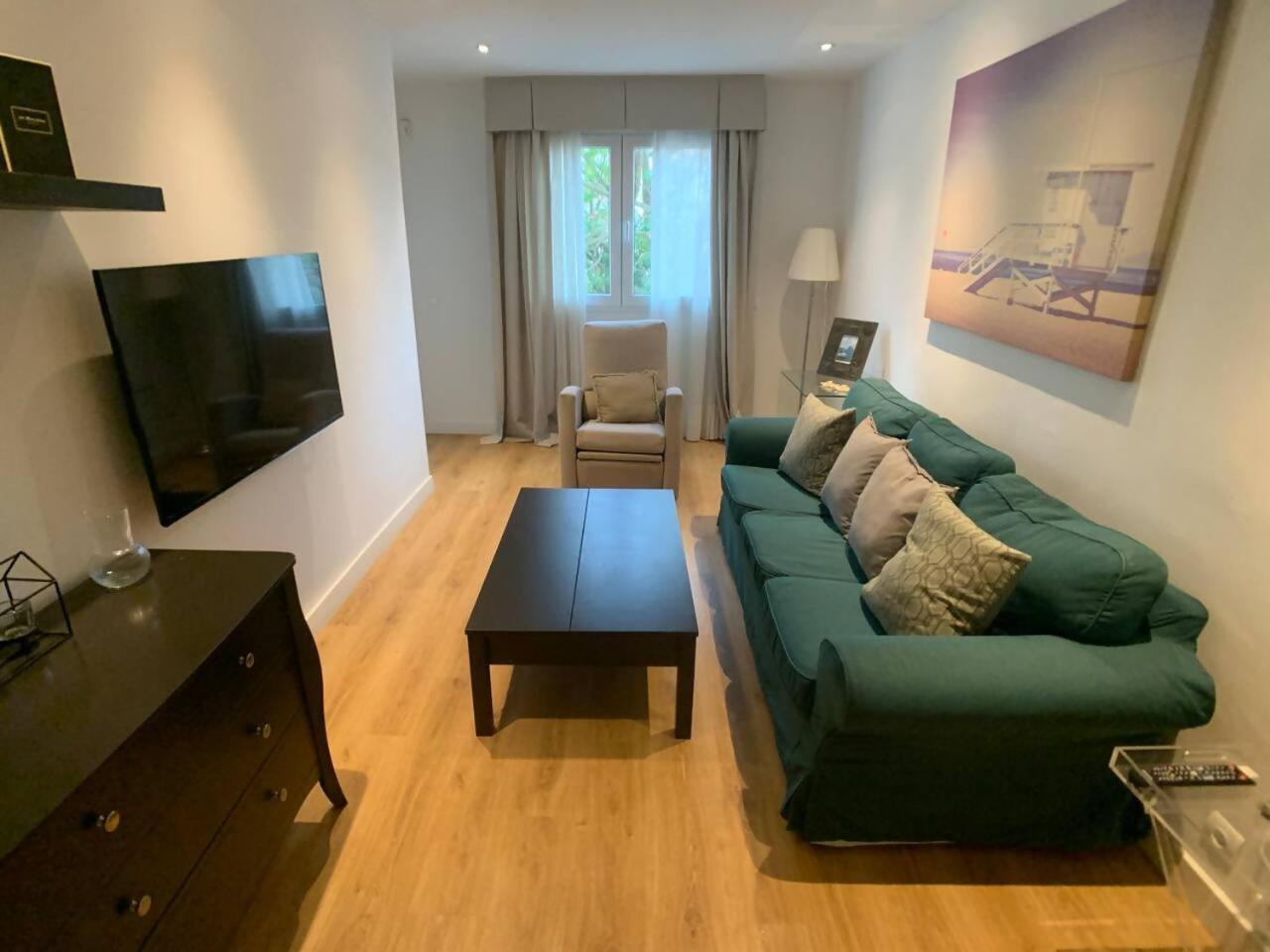 Centro Historico Catedral Apartment Malaga Luaran gambar